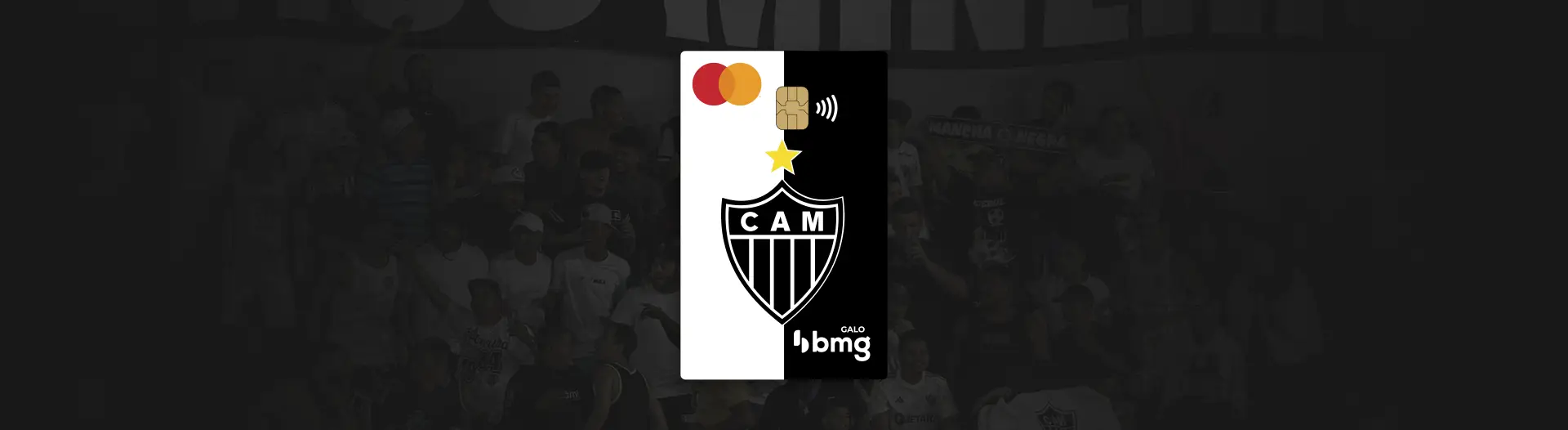 Em primeiro plano o Cartão de crédito sem taxas da conta digital do Galo Bmg e ao fundo a Arena Independência